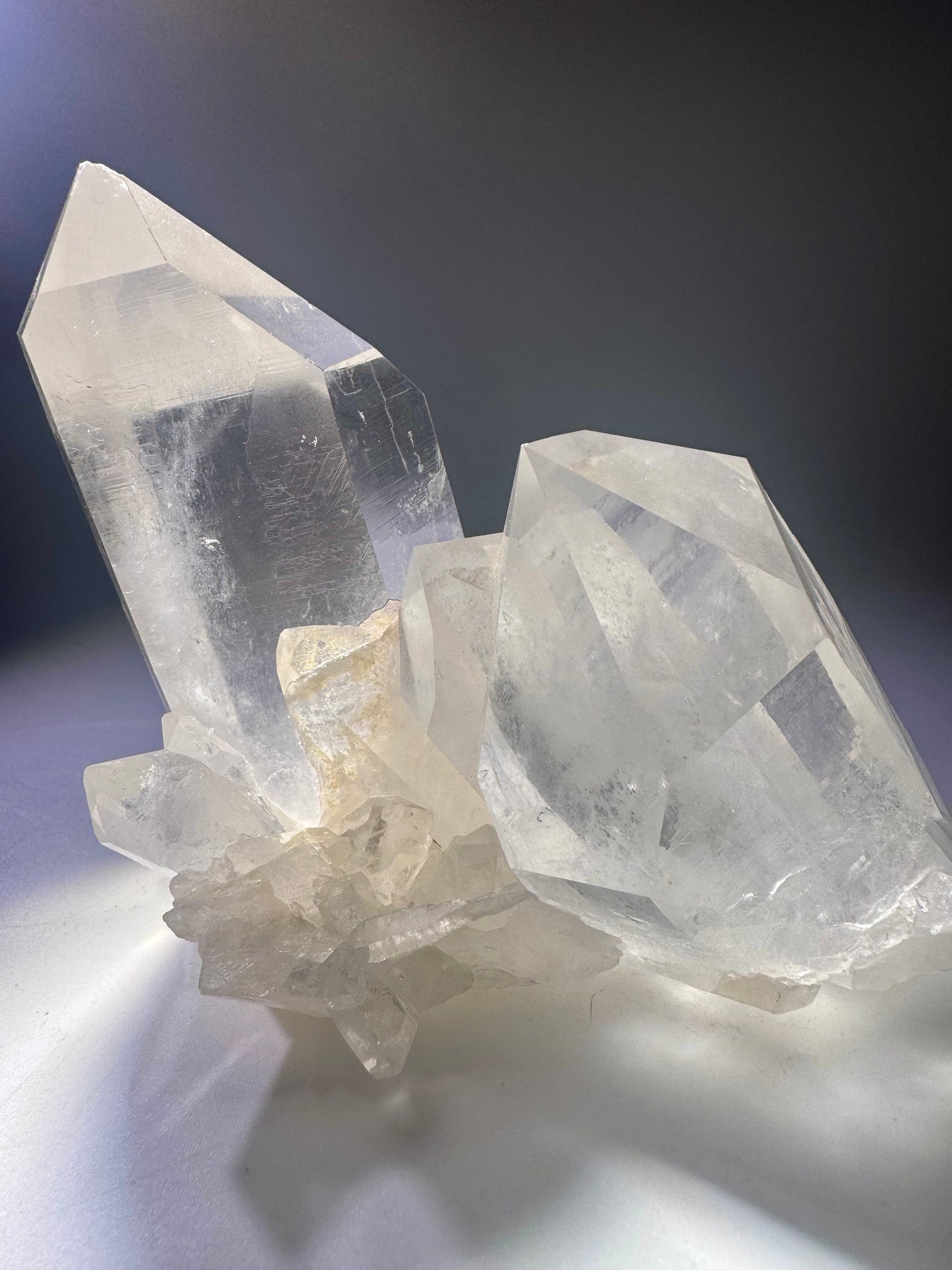 Exklusive Bergkristall Stufe aus Brasilien – extraklar, 11.5 cm, 765 g, naturbelassenes Einzelstück in Spitzenqualität
