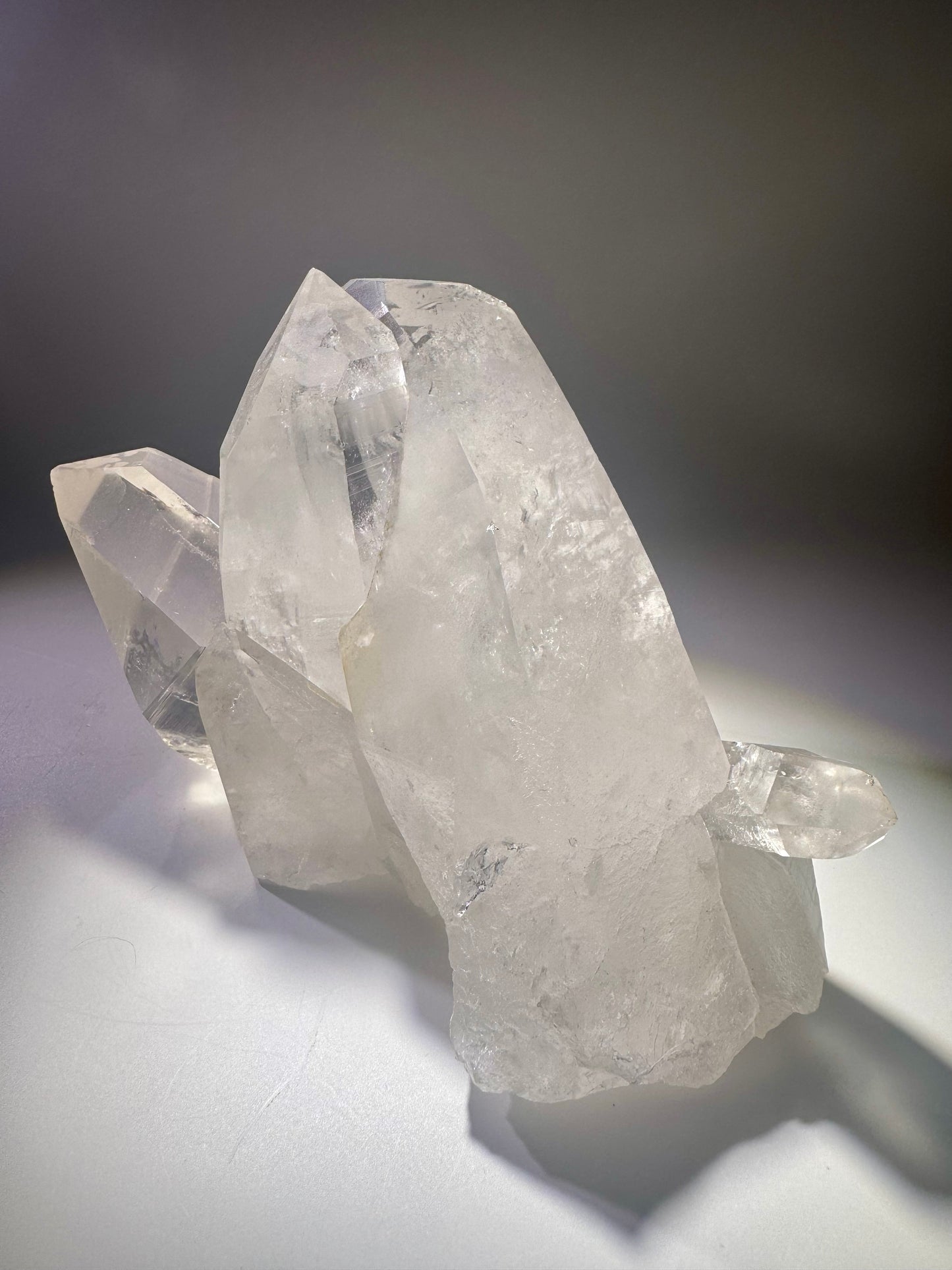 Riesige Lemurian Bergkristall Stufe aus Brasilien – 17 cm, 1.95 kg, naturbelassen, extraklar & exklusiv