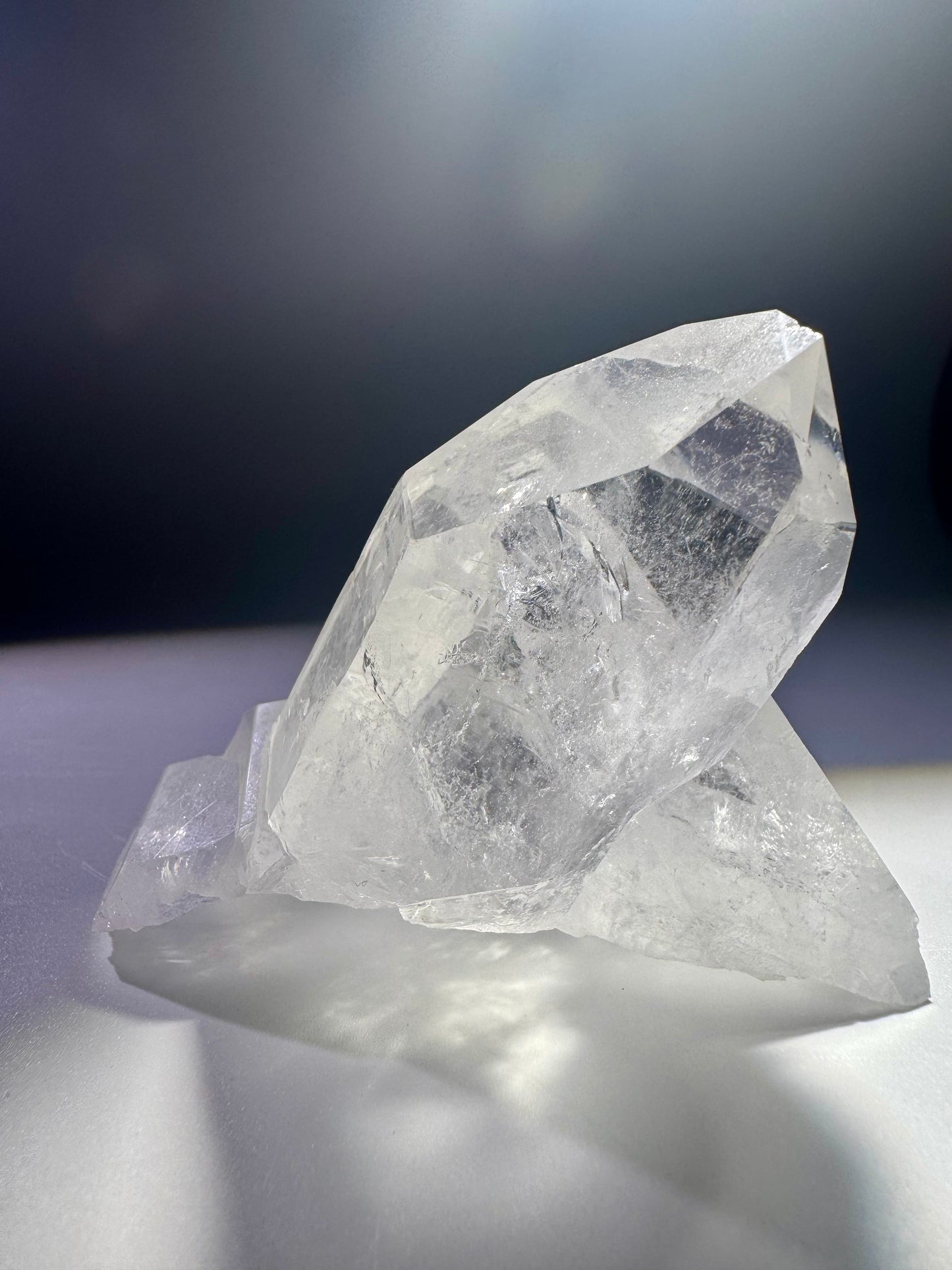 Hochwertige Bergkristall Stufe aus Brasilien – 9 cm, 204 g, extraklar, naturbelassen & hochwertig