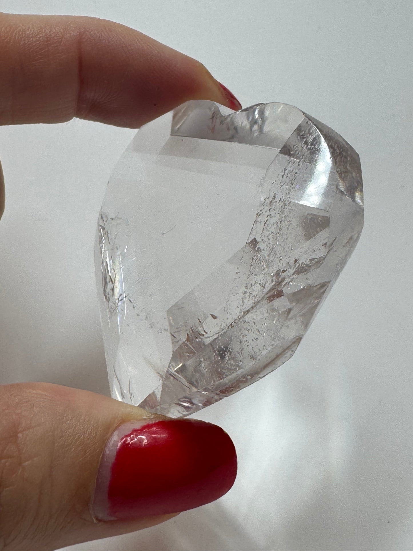 Cœur en cristal de roche facetté ultra clair 💎 – 5 cm, 44 g – Cœur en pierre précieuse du Brésil de qualité 1A