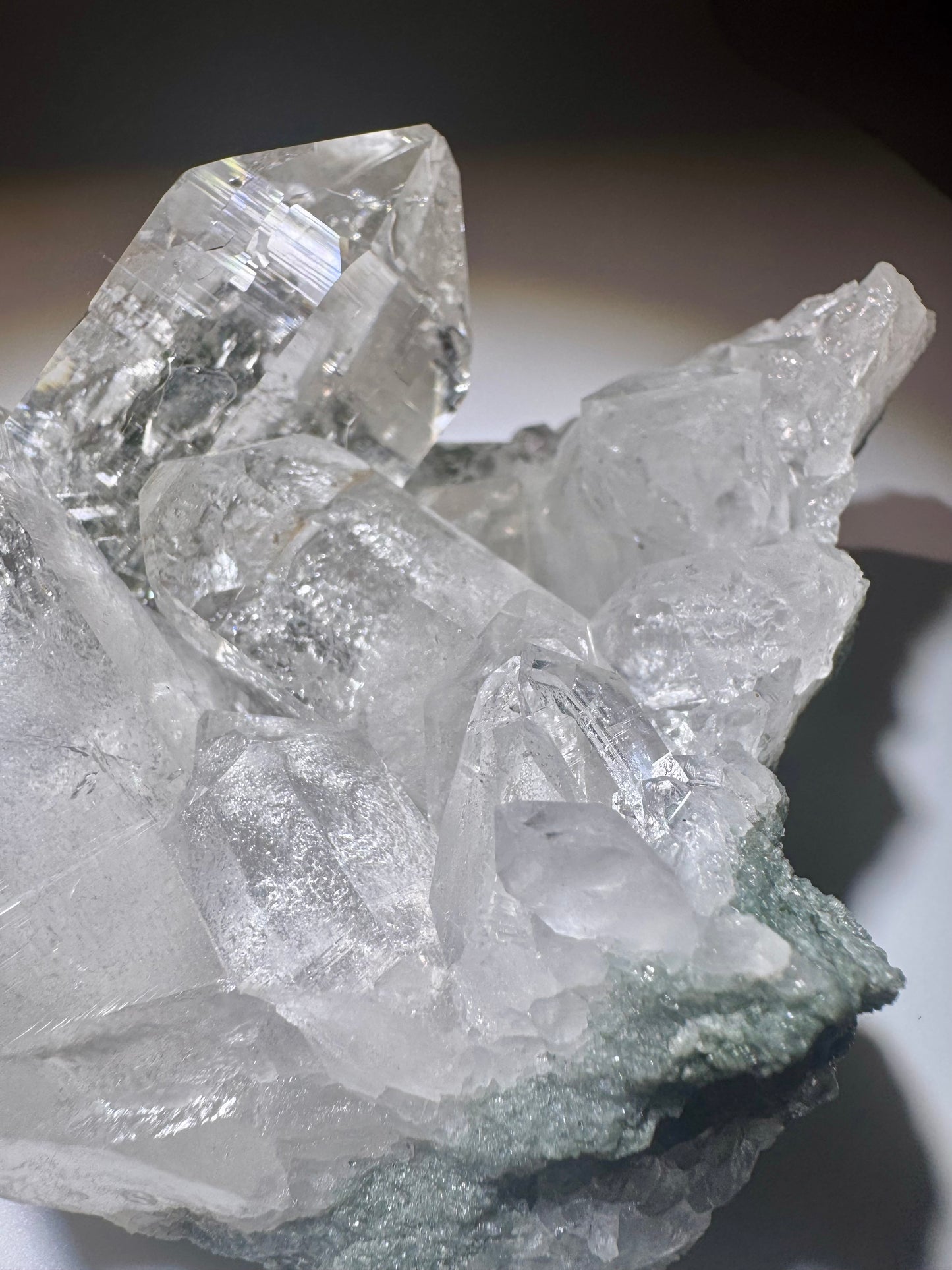 Exklusiver Himalaya Kristallstufe 💎 extra klar in Museumsqualität – 802g, 15.5x9.5cm