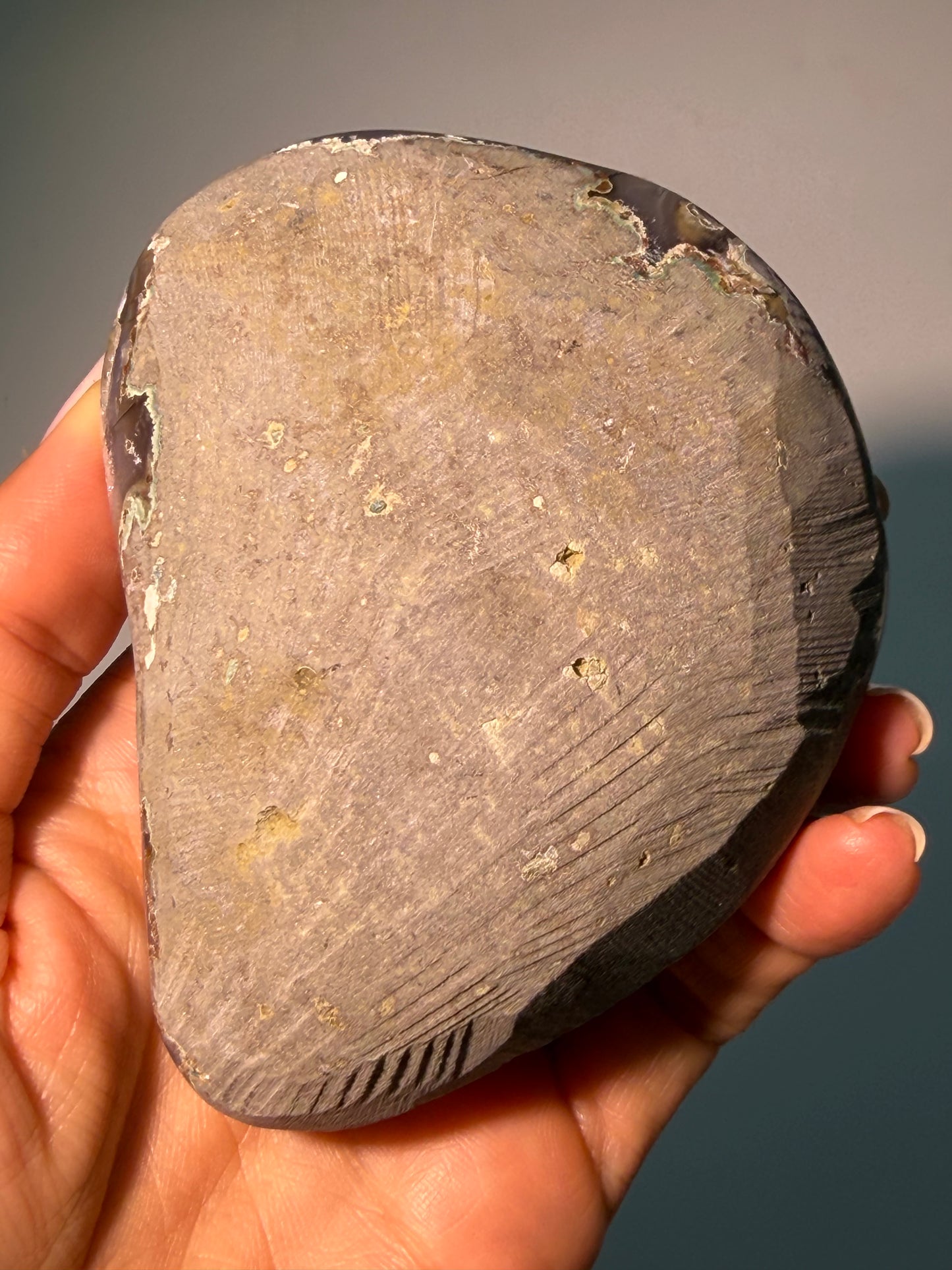 Amethyst Freeform mit Stalaktit & Sugar Coating – 9 cm | 389 g | Uruguay
