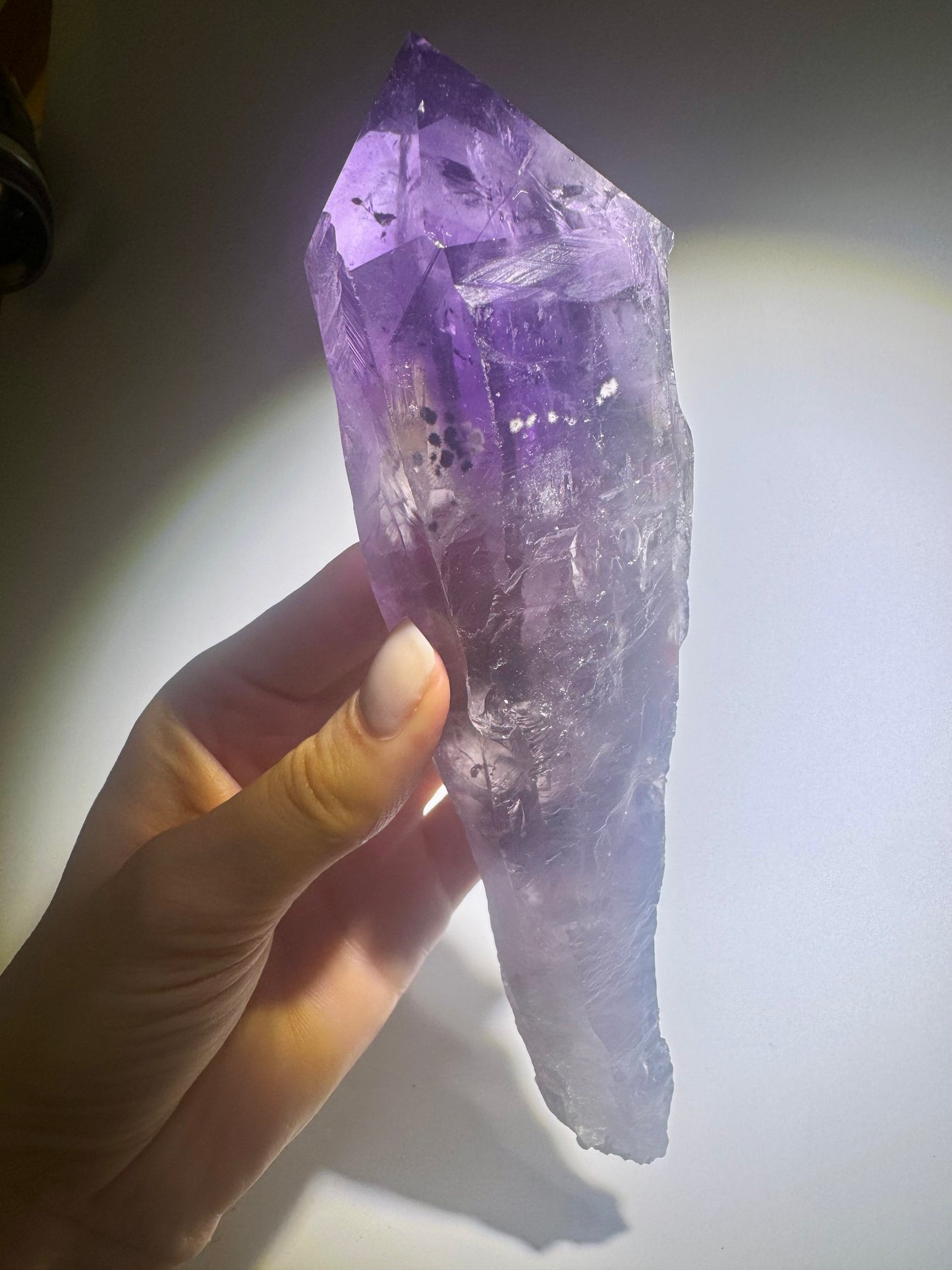 Ametrin-Zahn mit Citrin & Hollandit – 22 cm Naturspitze aus Brasilien | seltene Amethyst-Zahnspitze mit Phantomlinien