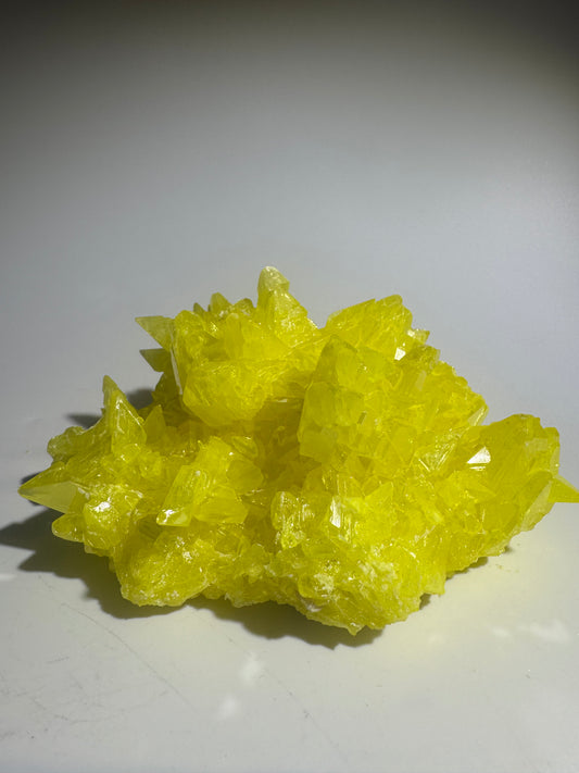 Schwefelkristall-Stufe – Leuchtend gelber Kristall 12 cm, 448 g
