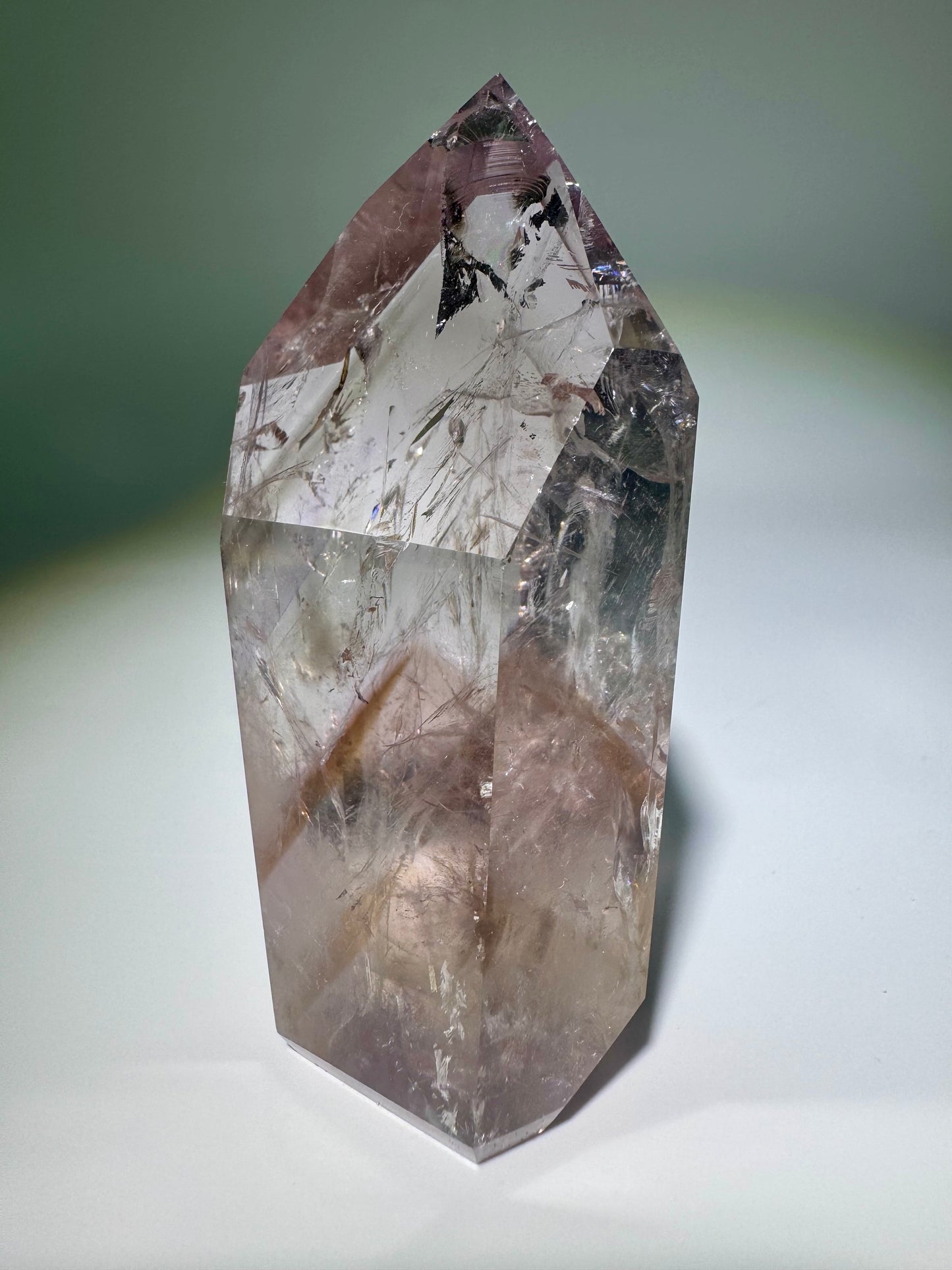 Fluoreszierende Ametrin-Phantomspitze – 8,5 cm, 154 g | Museumsqualität aus Brasilien mit UV-Effekt & Regenbogen