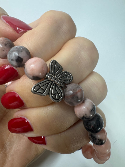 Bezauberndes Rhodonit Armband mit Butterfly - 17cm