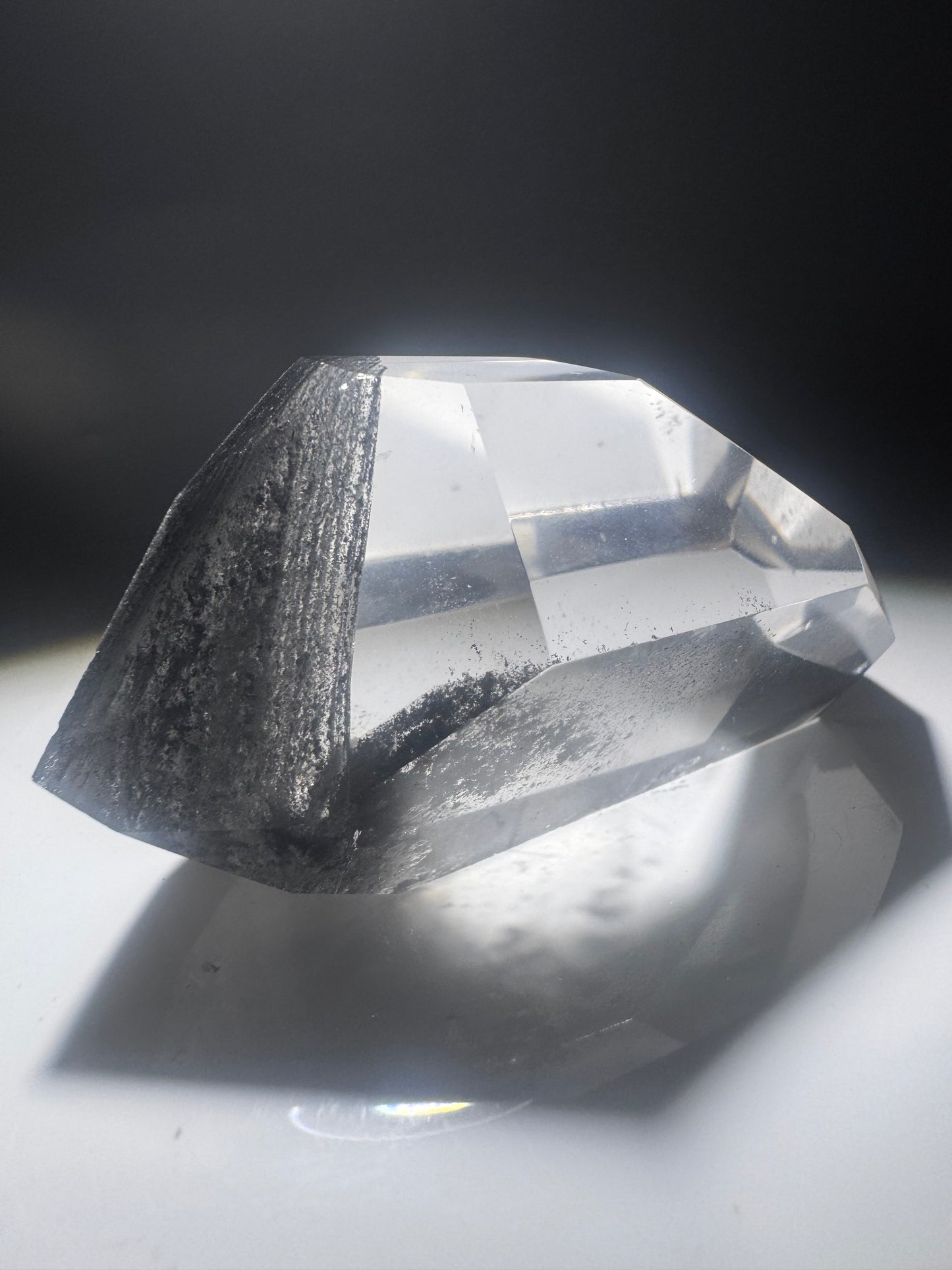 Schwarzer Phantom Kristall Freiform (Lemurian) 🖤 - 7.5cm, 126g Brasilien