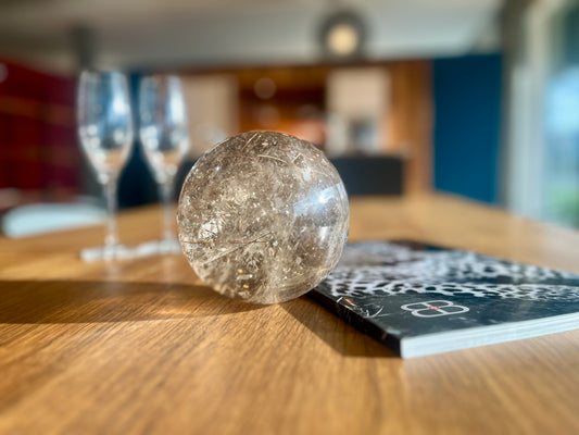 Goldener Rutil Kristallkugel - 12 cm, 2.4 kg