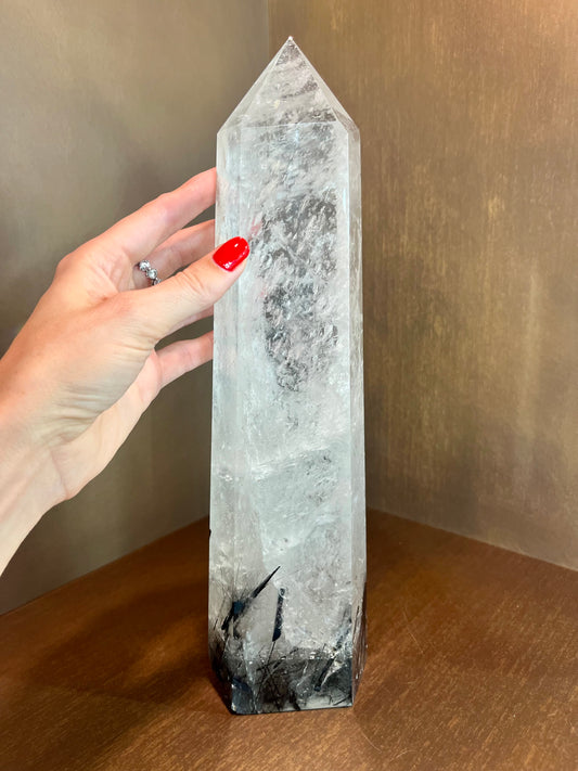 Riesige Bergkristallspitze mit Turmalin – 30 cm, 2.94 kg – aus Brasilien