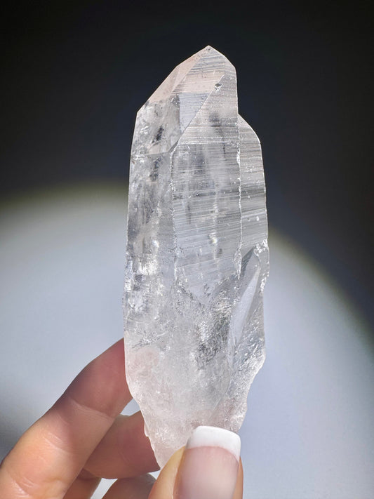 Doppelte Lemurian Quarz Spitze 10cm / 139g – Naturbelassen & kraftvoll