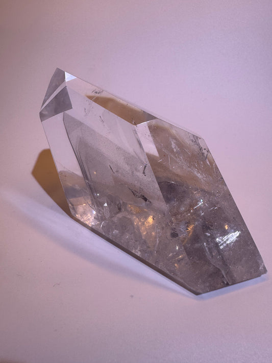 Seltener schwarzer Phantom Bergkristall (ultra klar) 🖤 - 11.5x7cm, 560g