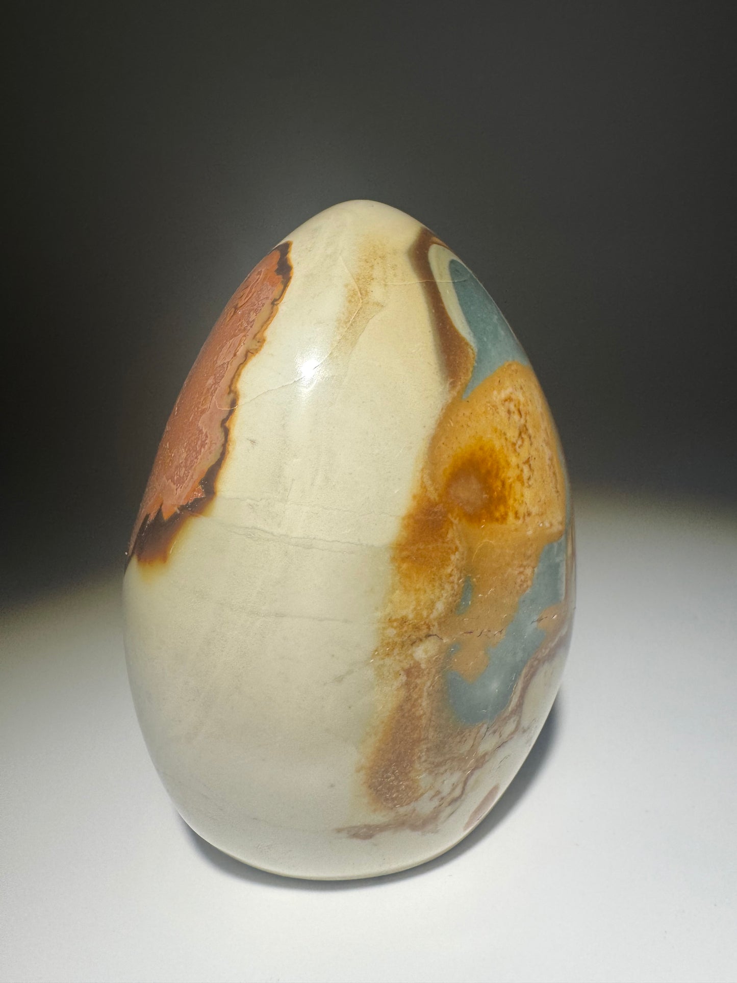 Polychrome Jaspis 8,6 cm – kräftige Farben aus Madagaskar 🪨
