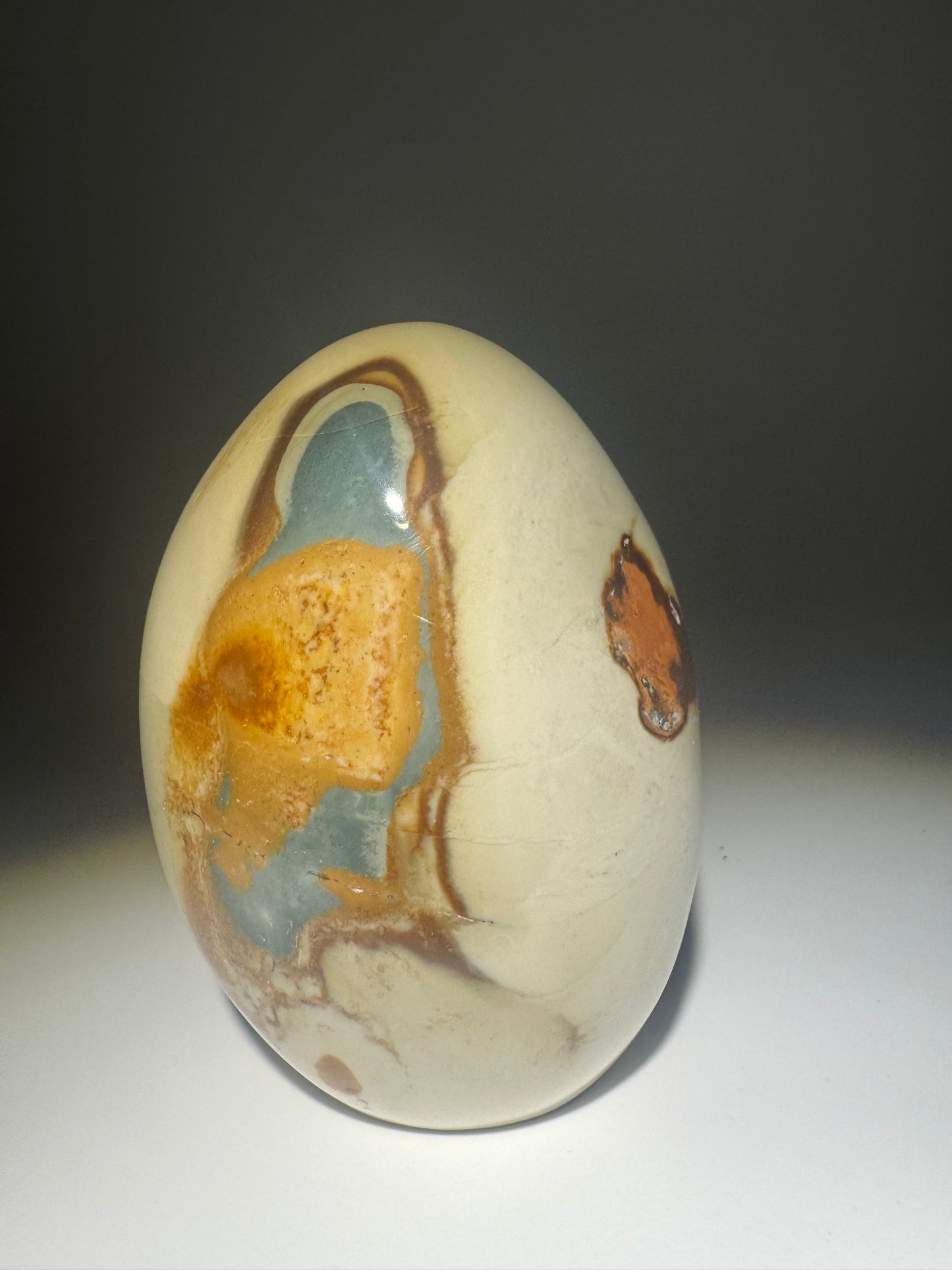 Polychrome Jaspis 8,6 cm – kräftige Farben aus Madagaskar 🪨