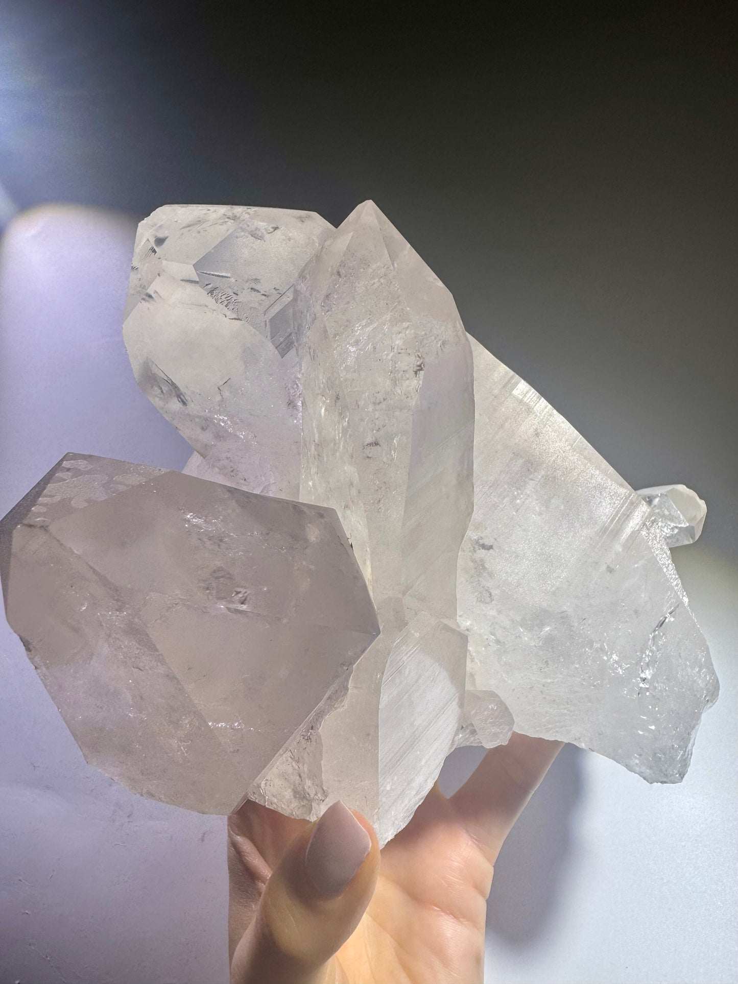Lemurian Kristallstufe aus Brasilien – 17 cm, 1.95 kg, ungeschliffen, klar & in aussergewöhnlicher Qualität
