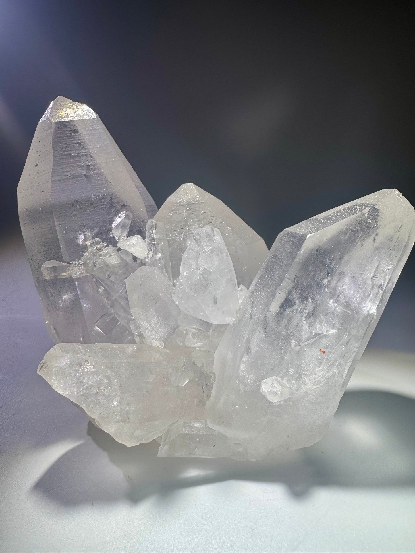 Lemurian Kristallstufe aus Brasilien – naturbelassen, 13.5 cm, 973 g, extraklar & in exklusiver Qualität