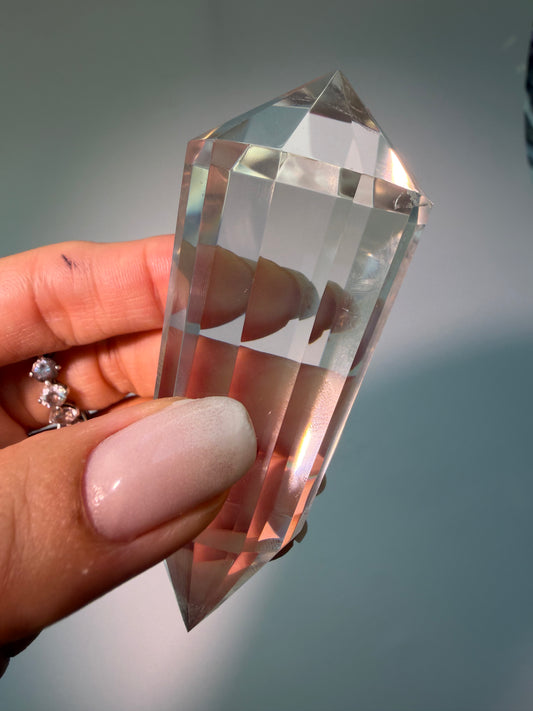 Lemurian Quarz, ultraklar mit wunderschönem Phantom, Bahia Brasilien, 9,1 cm, 154 g