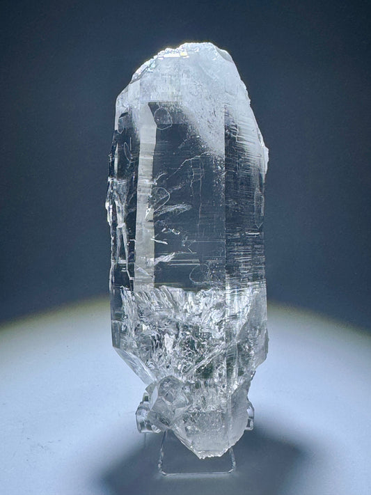 Lichtvoller Himalaya Kristall mit meditativer Energie