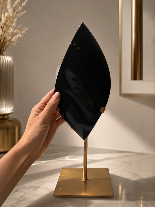 Obsidian Flamme 30,5 cm, 1,52 kg, schwarzer Heilstein aus Brasilien mit Goldständer
