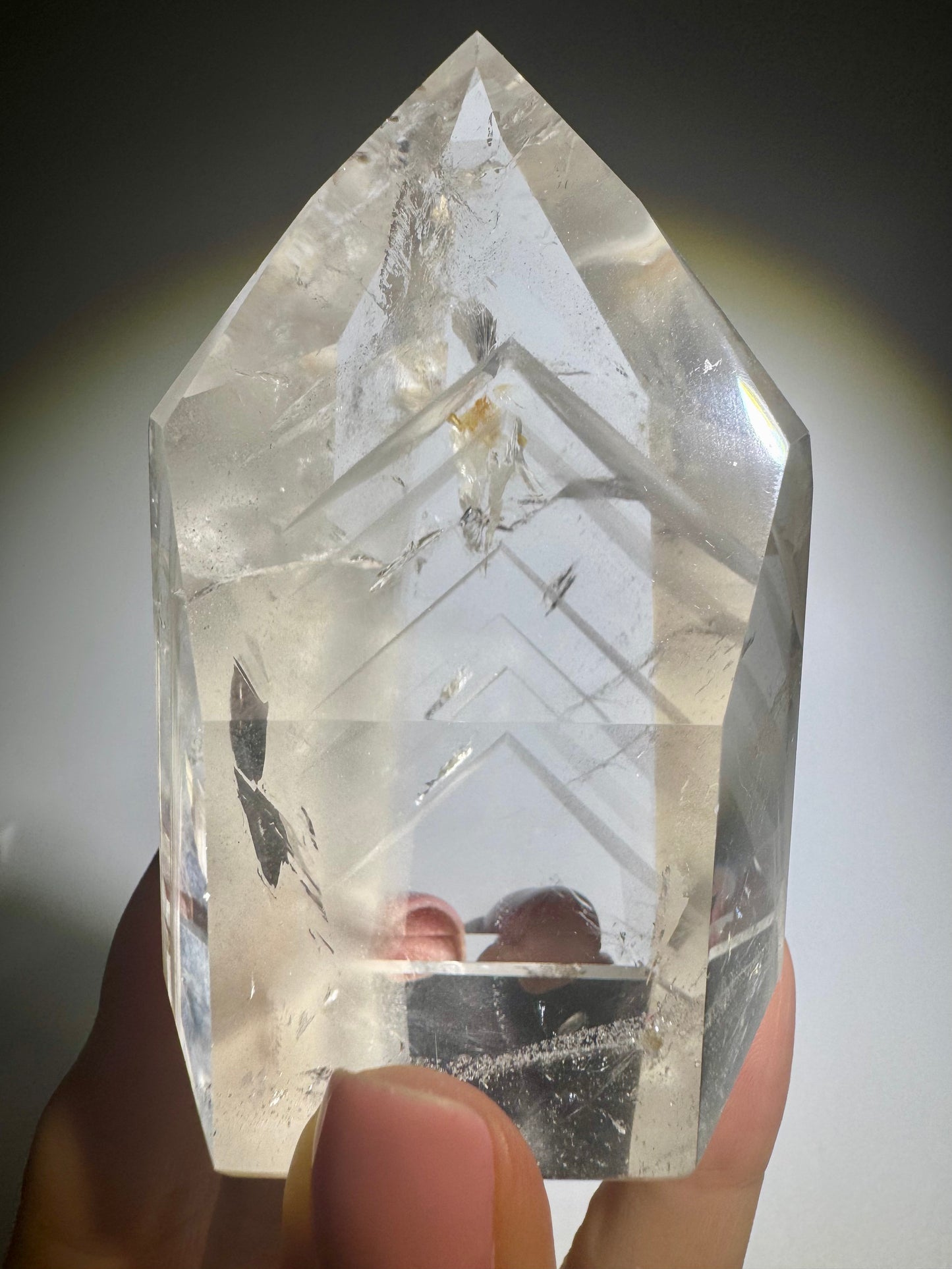 Phantom Quarz Kristallspitze mit perfekter Transparenz – 7.5 cm