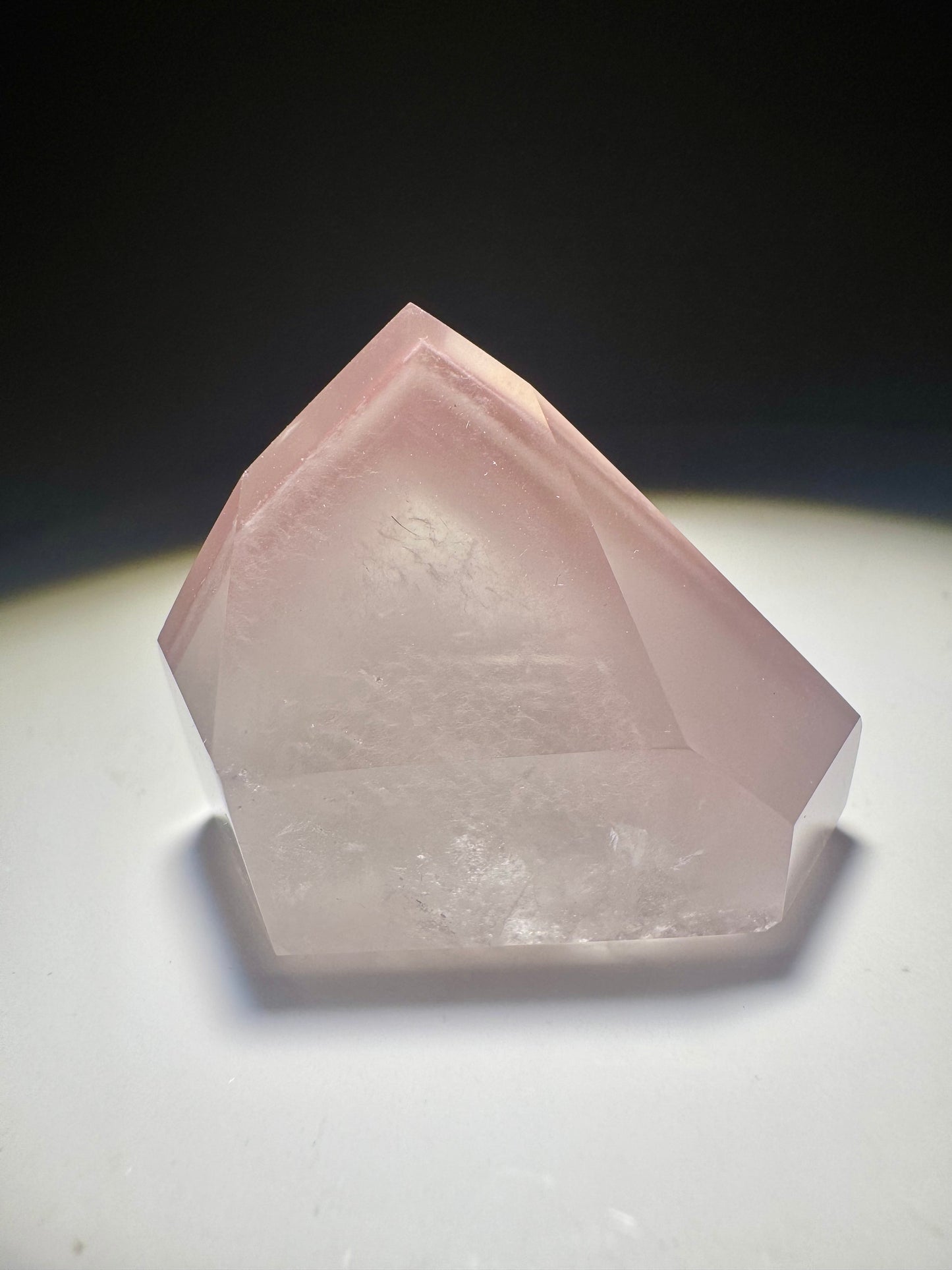 Pink Lithium Phantom Kristall 2.8 cm – hochwertiger rosa Edelstein mit feinen Einschlüssen, 14 g