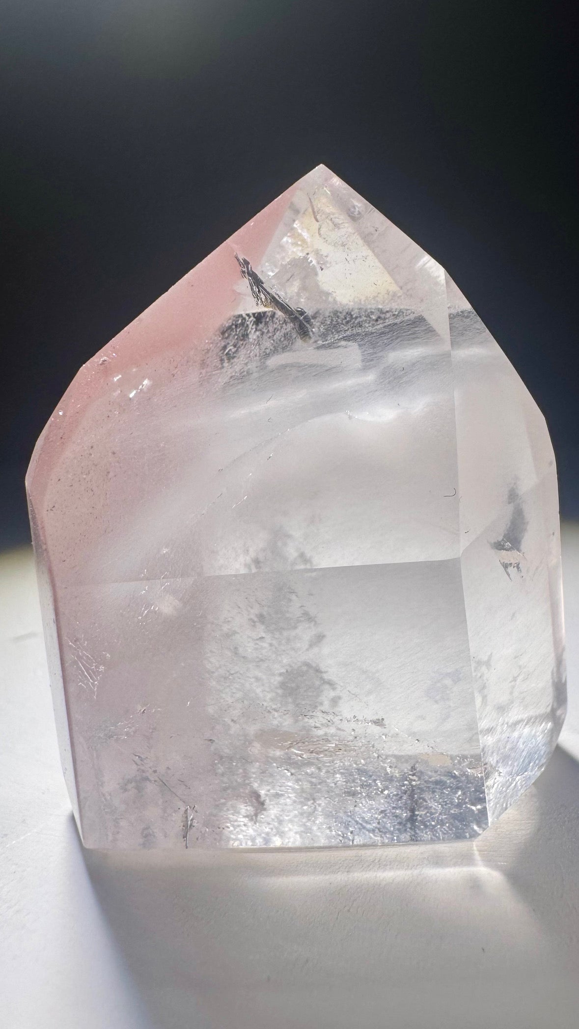 Rosa Pink Lithium Spitze aus Brasilien mit 3.8 cm Länge
