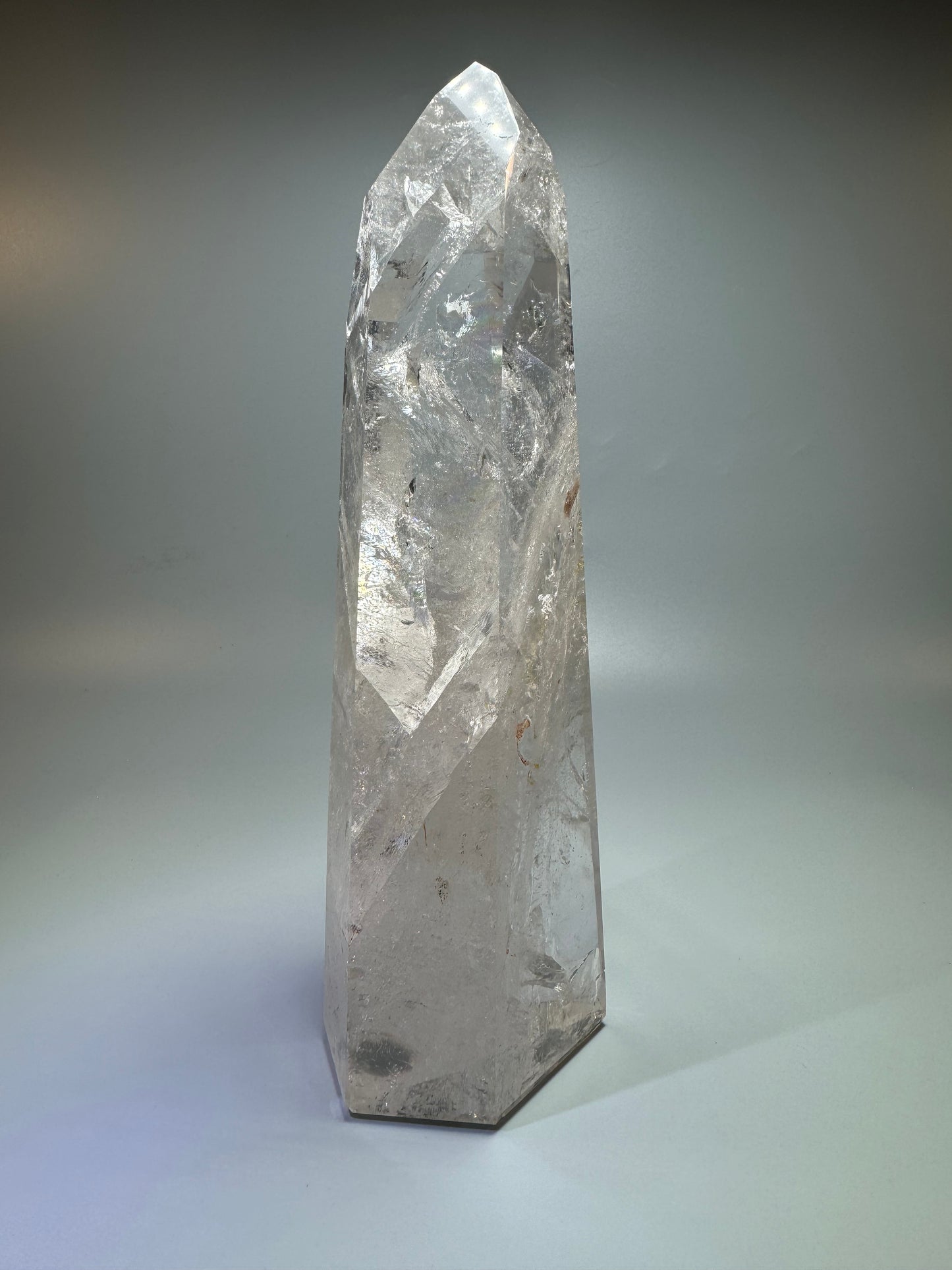 Sehr klare 1A-Bergkristallspitze – 24 cm, Brasilien