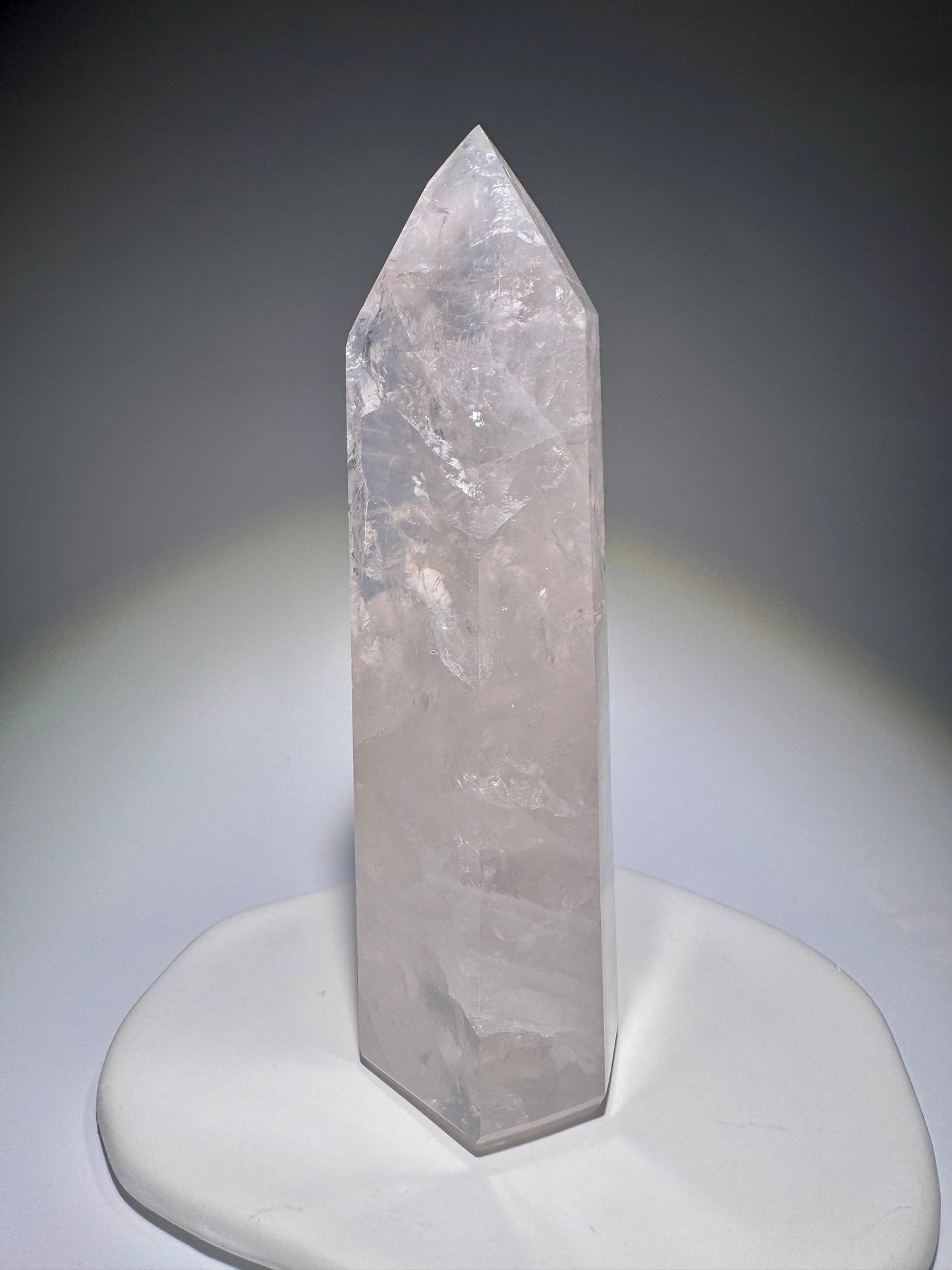 Selten klare Rosenquarz Spitze 16 cm gross