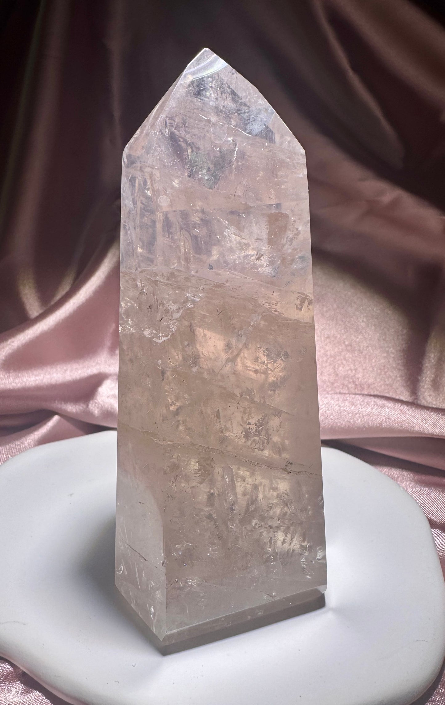 Seltene Rosenquarzspitze 357 g mit Transparenz
