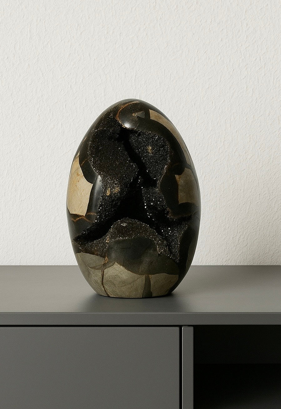 Septarien Drachenstein Kristall 1.15 kg aus Madagaskar