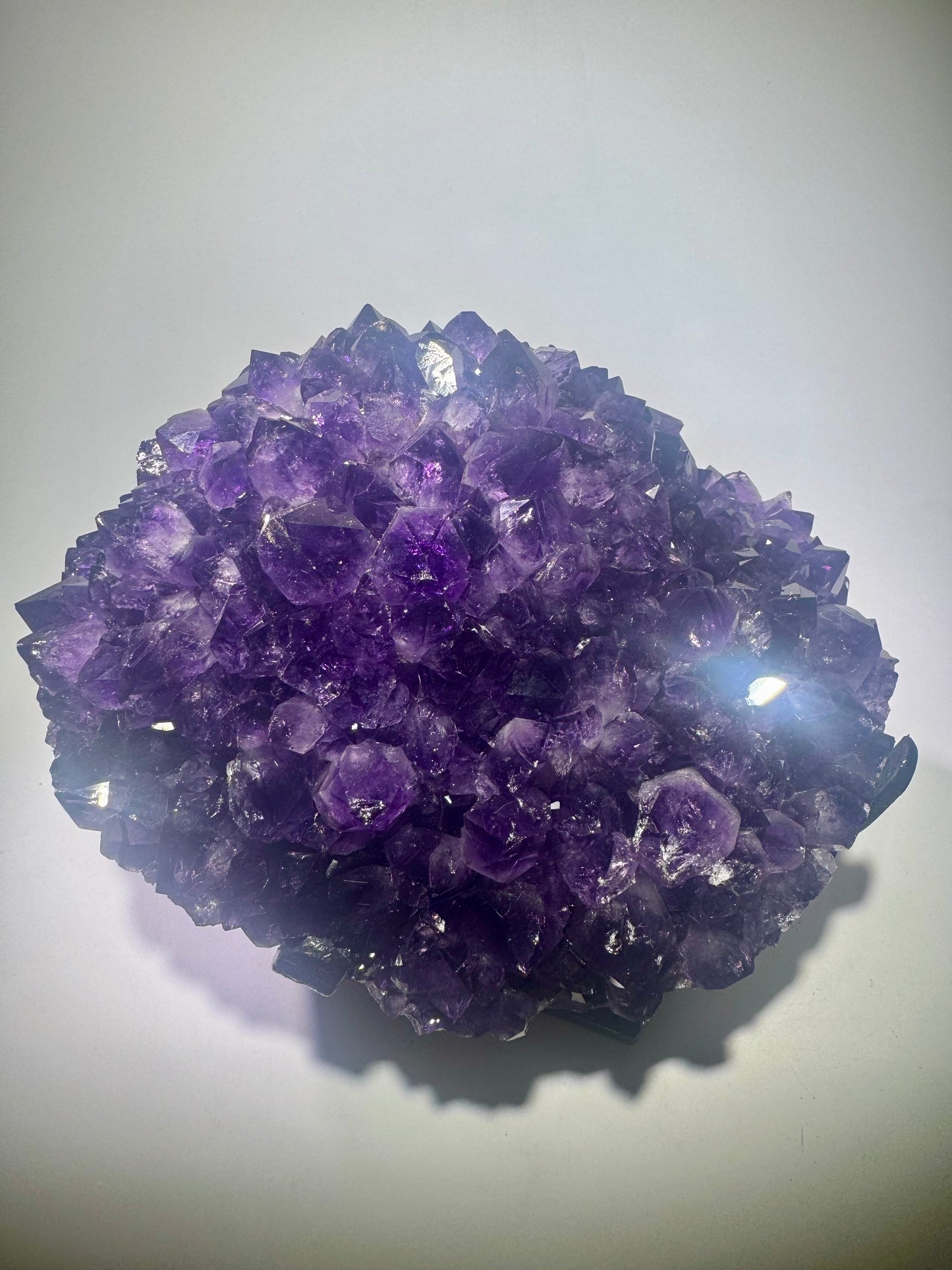 Uruguay Amethyst Stalaktit in Blütenform – tiefviolett, 20 x 16 cm, Einzelstück