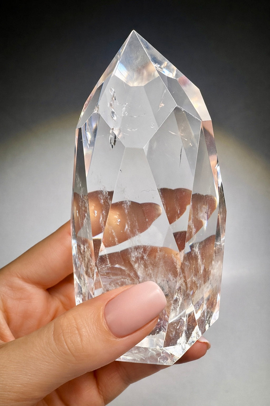 Ultraklarer Lemurian Bergkristall · Facettiertes Lichtunikat · Premium Qualität ✨