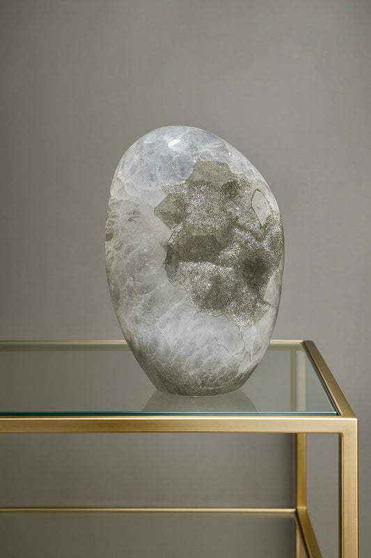 Grüner Rainbow Amethyst  - 8cm, 186g
