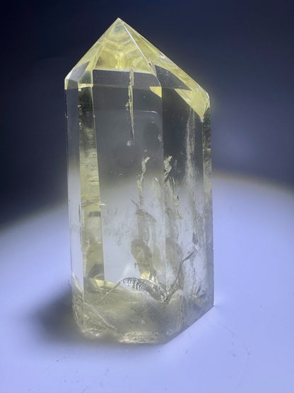 Citrine Point (extra clear) - 9cm, 221g