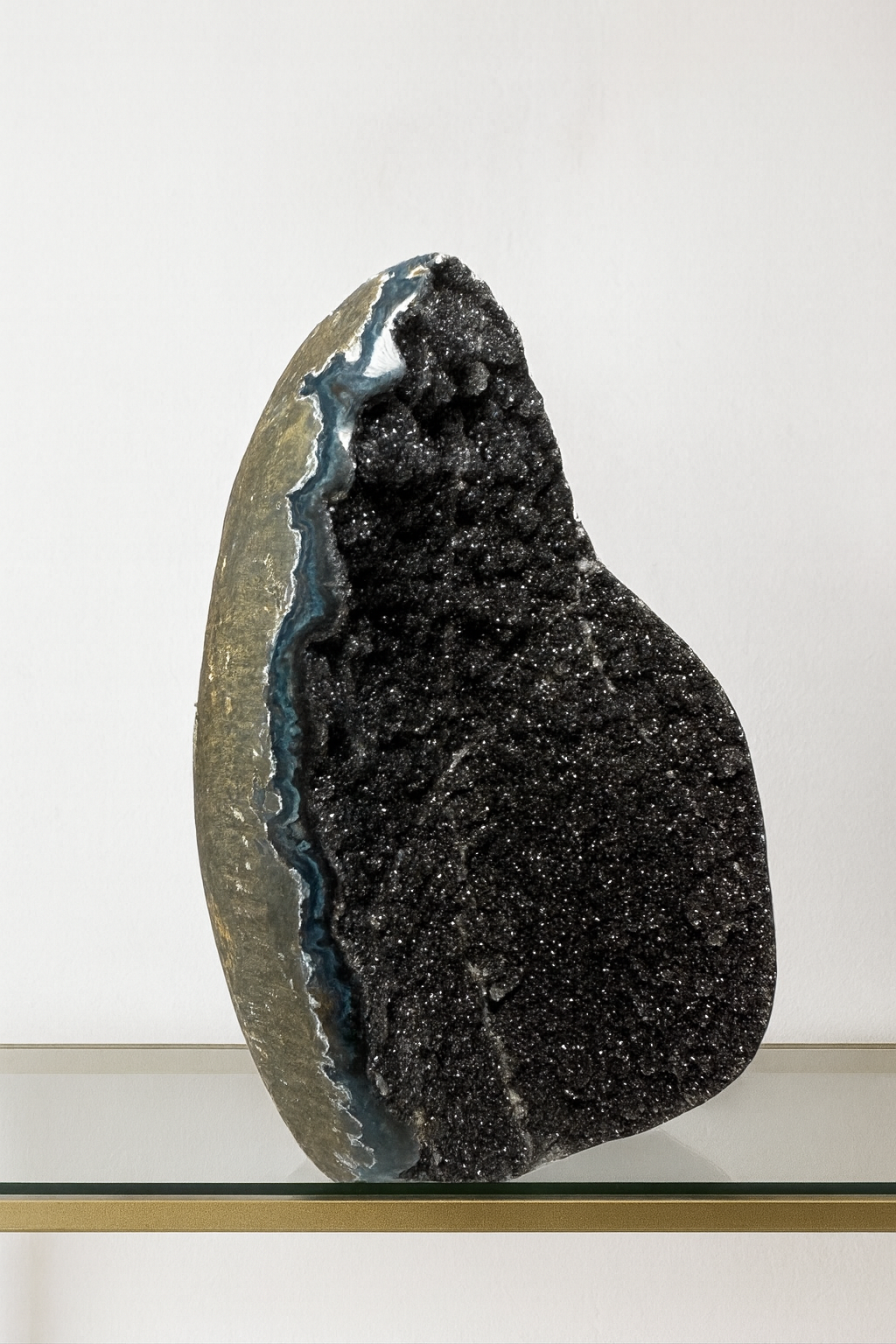 Schwarzer seltener  Amethyst mit Mikrokristallisation aus Uruguay - 15cm, 1.15kg
