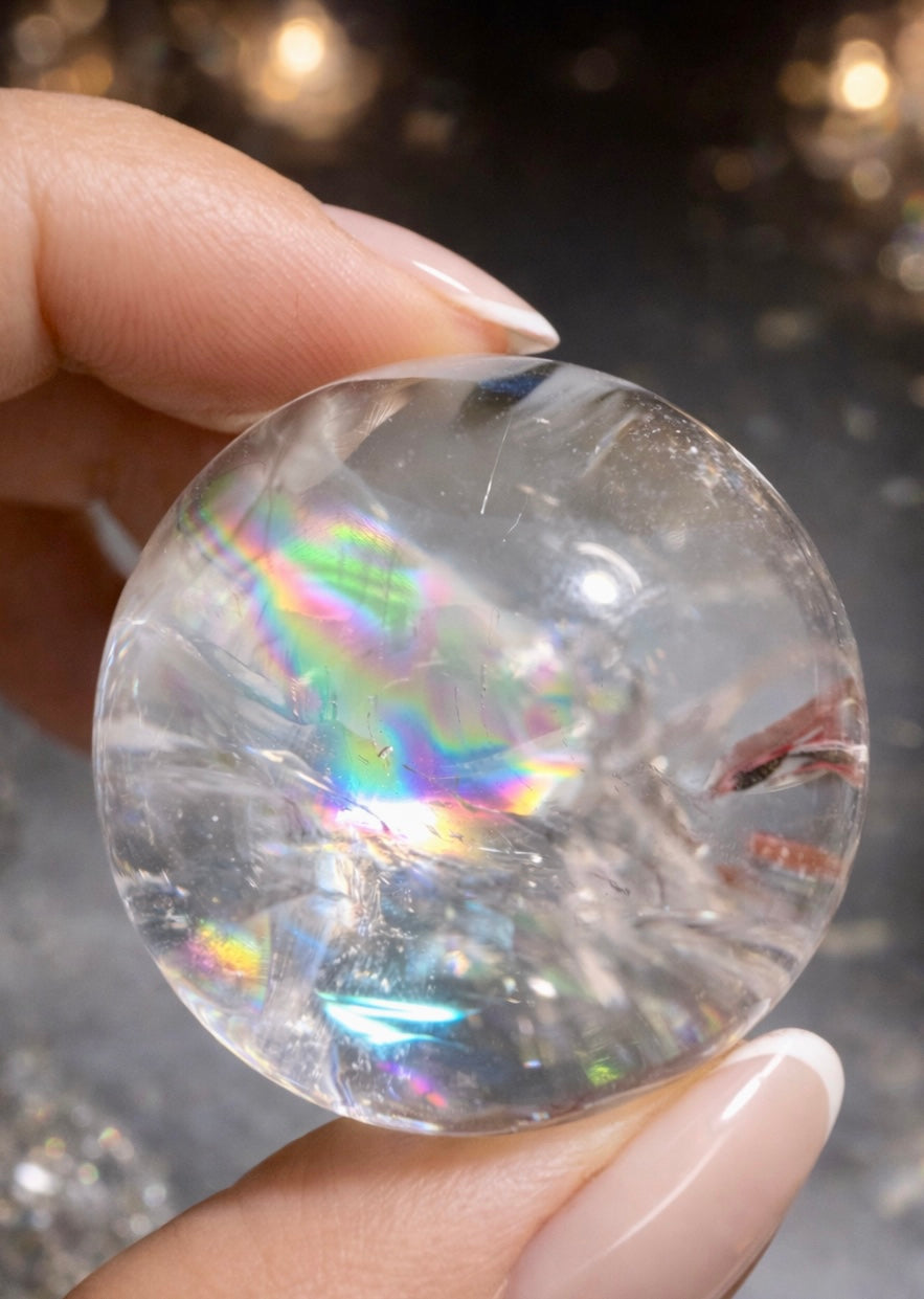 Lemurian Kristallkugel mit Regenbogen – Edelstein aus Bahia 2.7cm