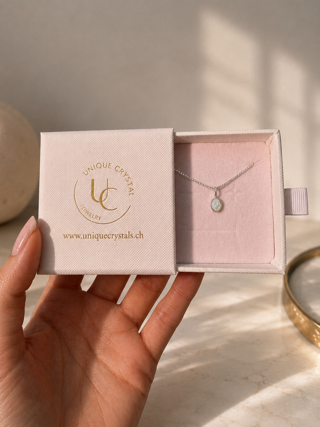 Delicate Blue Topaz Pendant 1.2 cm AAA Quality – Faceted & Elegant in 925 Silver