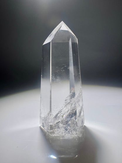 Lemurian Quarz Spitze – extra klar, poliert