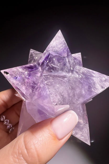 Merkaba Phantom Amethyst 8,5 cm – Regenbogen Heilstein Stern