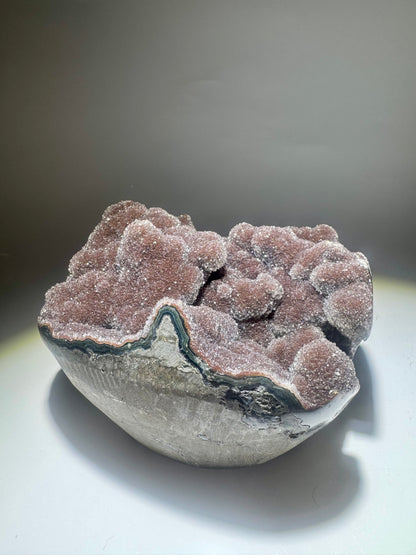 Traumhafter weinroter Amethyst Cupcake - 12cm