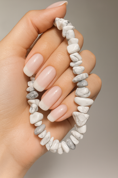 Edelstein-Armbandset aus Bergkristall, White Jade & White Howlite