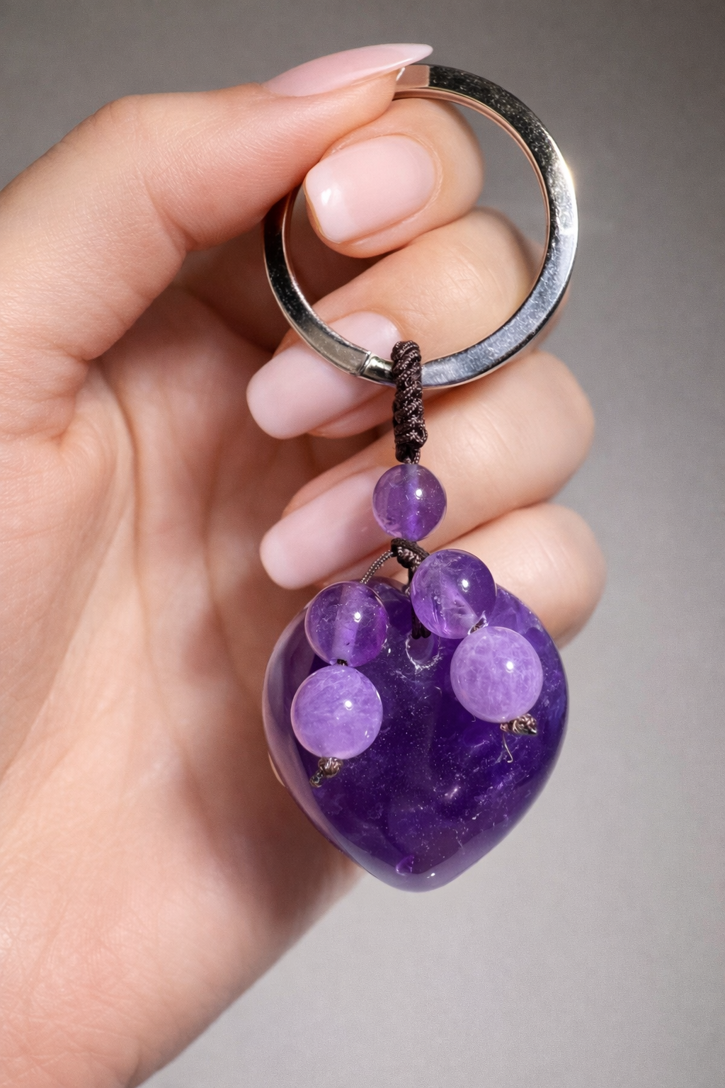 Kristall-Schlüsselanhänger aus Bergkristall, Rosenquarz & Amethyst