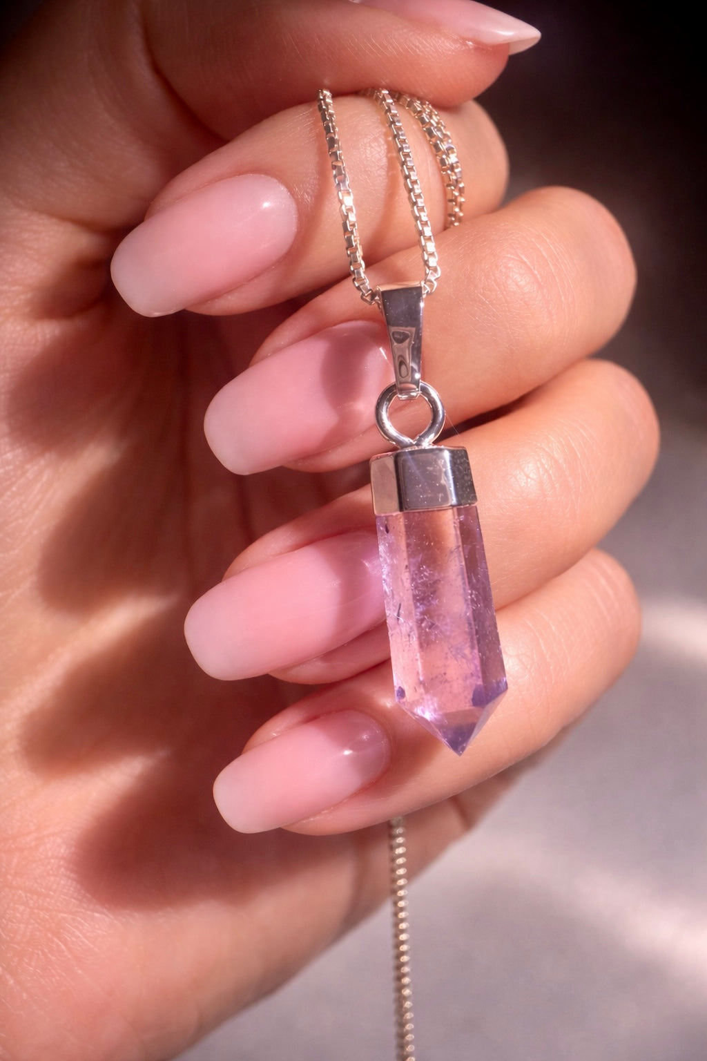 Amethyst-Anhänger – versilbert | Klarheit & Lichtenergie ✨