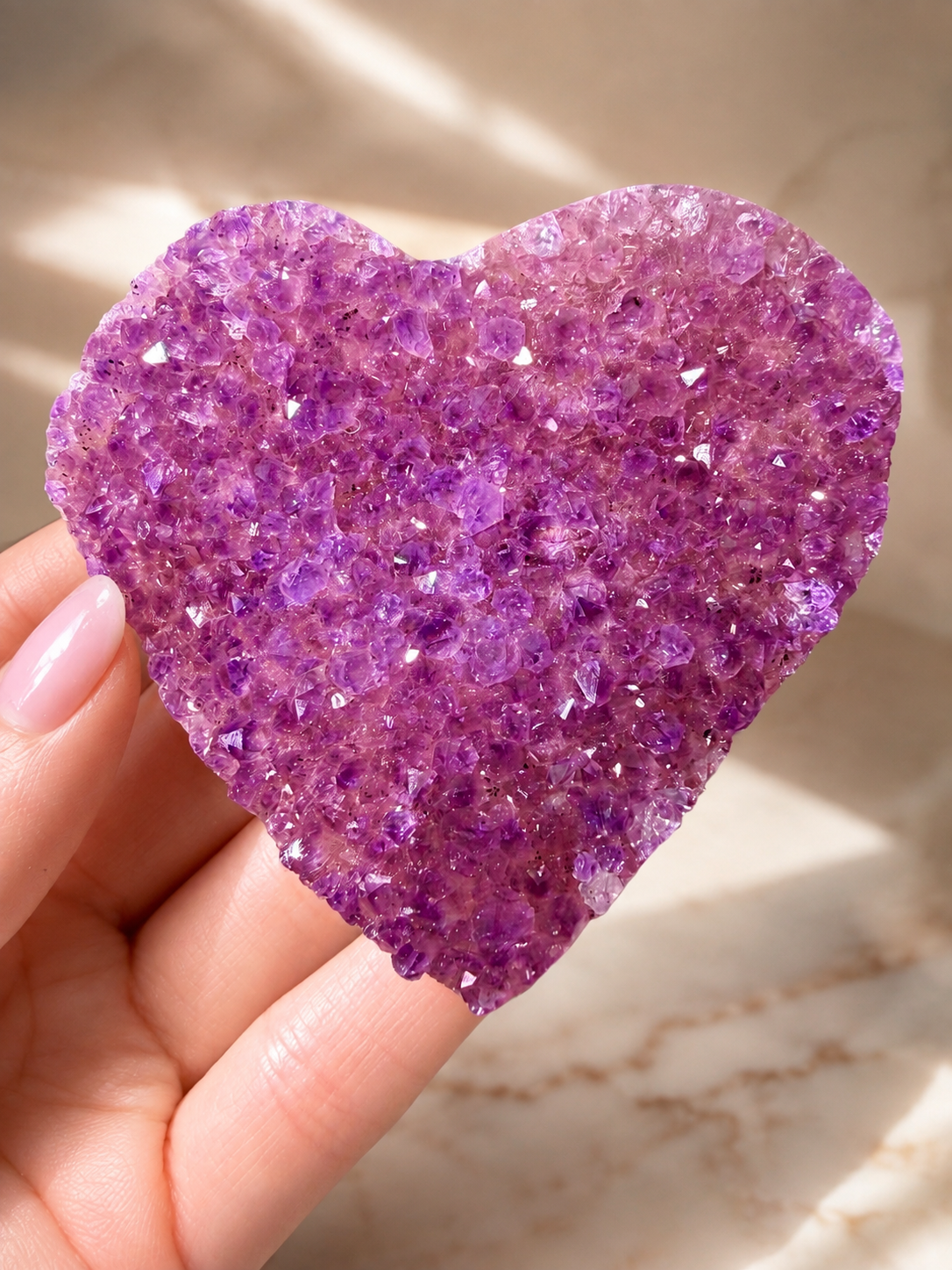 Rainbow Amethyst Herzen aus Uruguay – Gold, Rosa, Pink & Violett