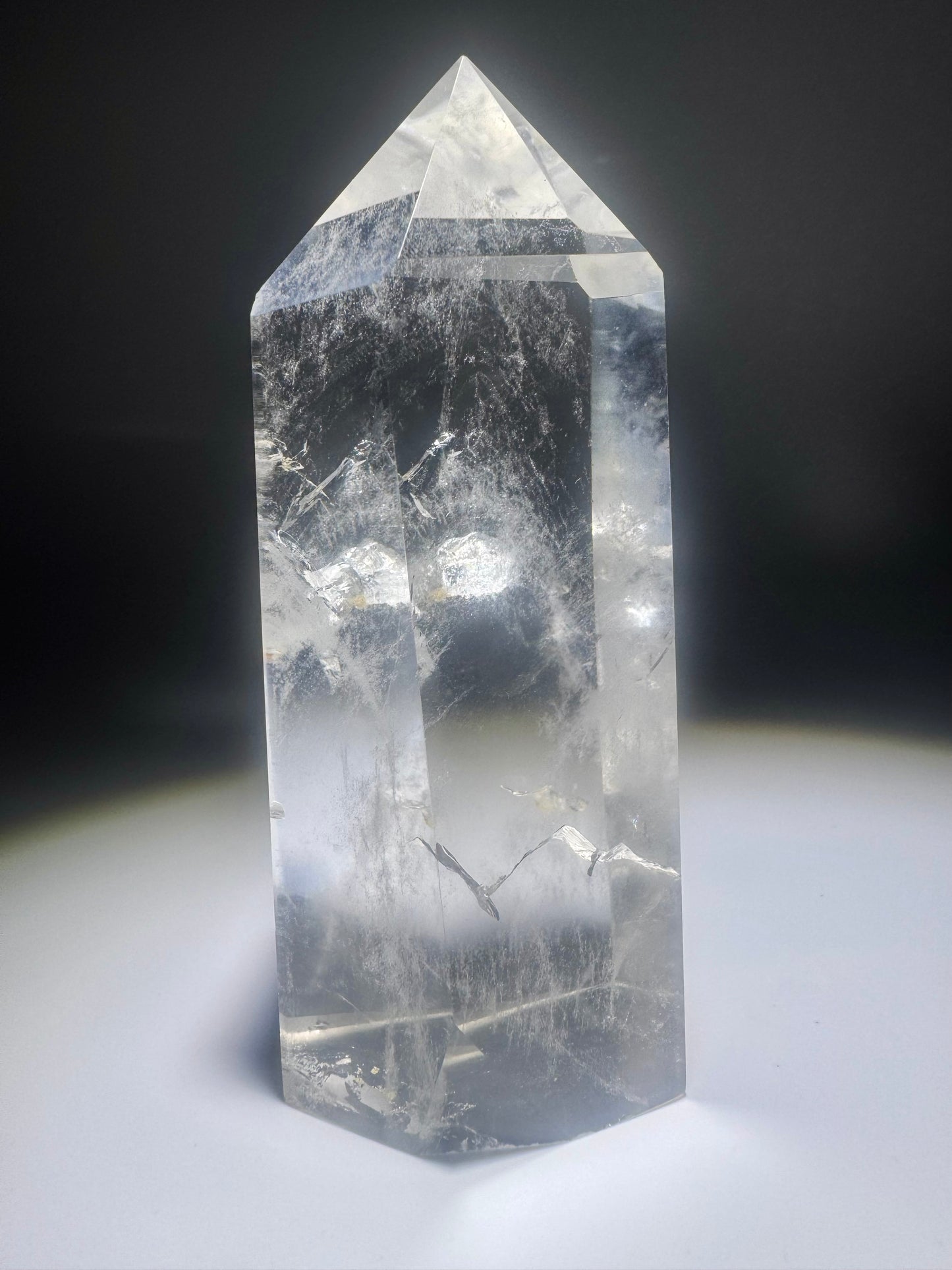 Bergkristall Spitze aus Brasilien 10 cm – Kristall kaufen Schweiz