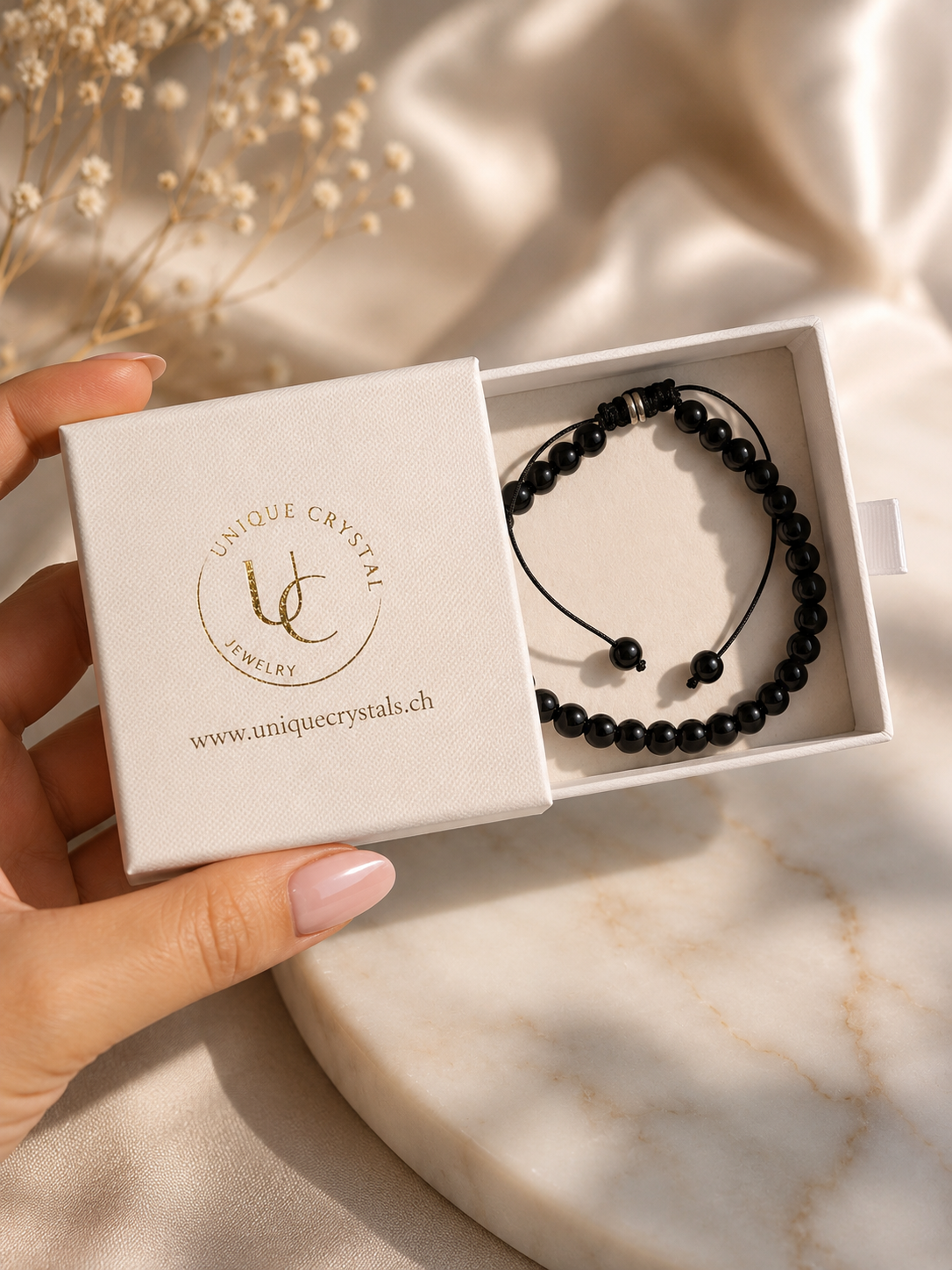 Faceted Tourmaline Bracelet – Protection, Elegance, and Grounding 🌌