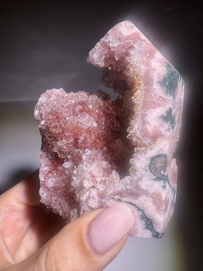 Pink Amethyst - 11cm, 467g