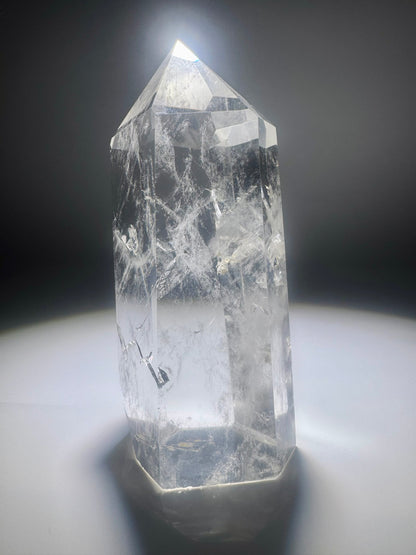 Bergkristall Spitze aus Brasilien 10 cm – Kristall kaufen Schweiz