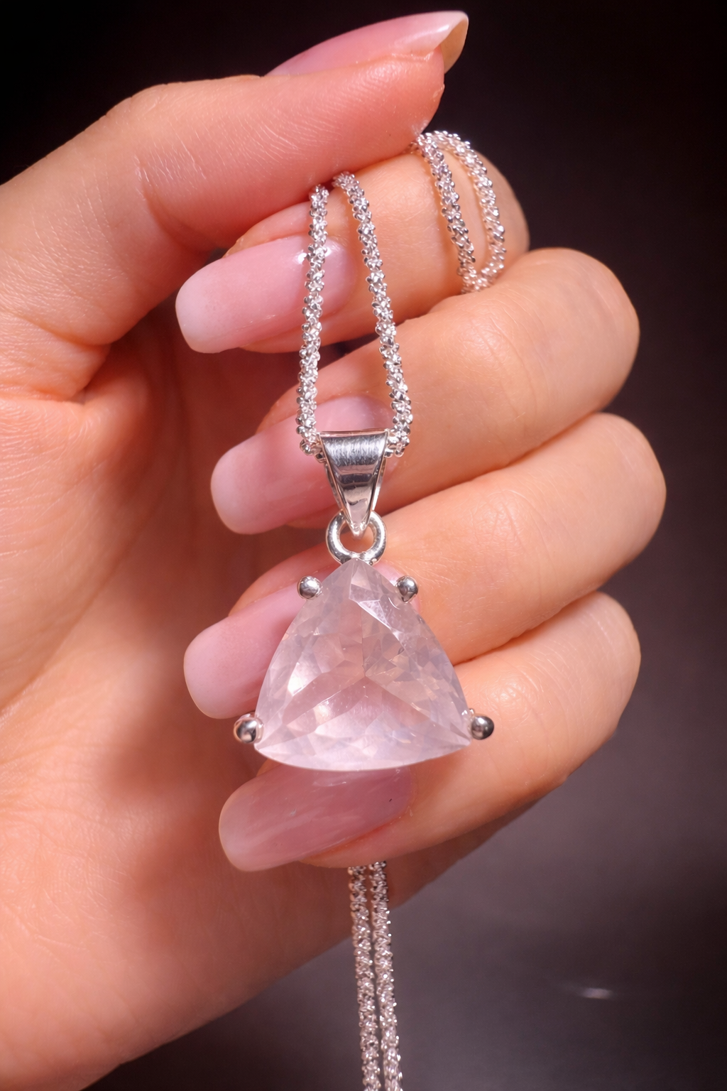 Rosenquarz-Anhänger – Liebevolle Edelsteine in Tropfen, Rundtropfen, Kissen & Dreiecksform 💖✨