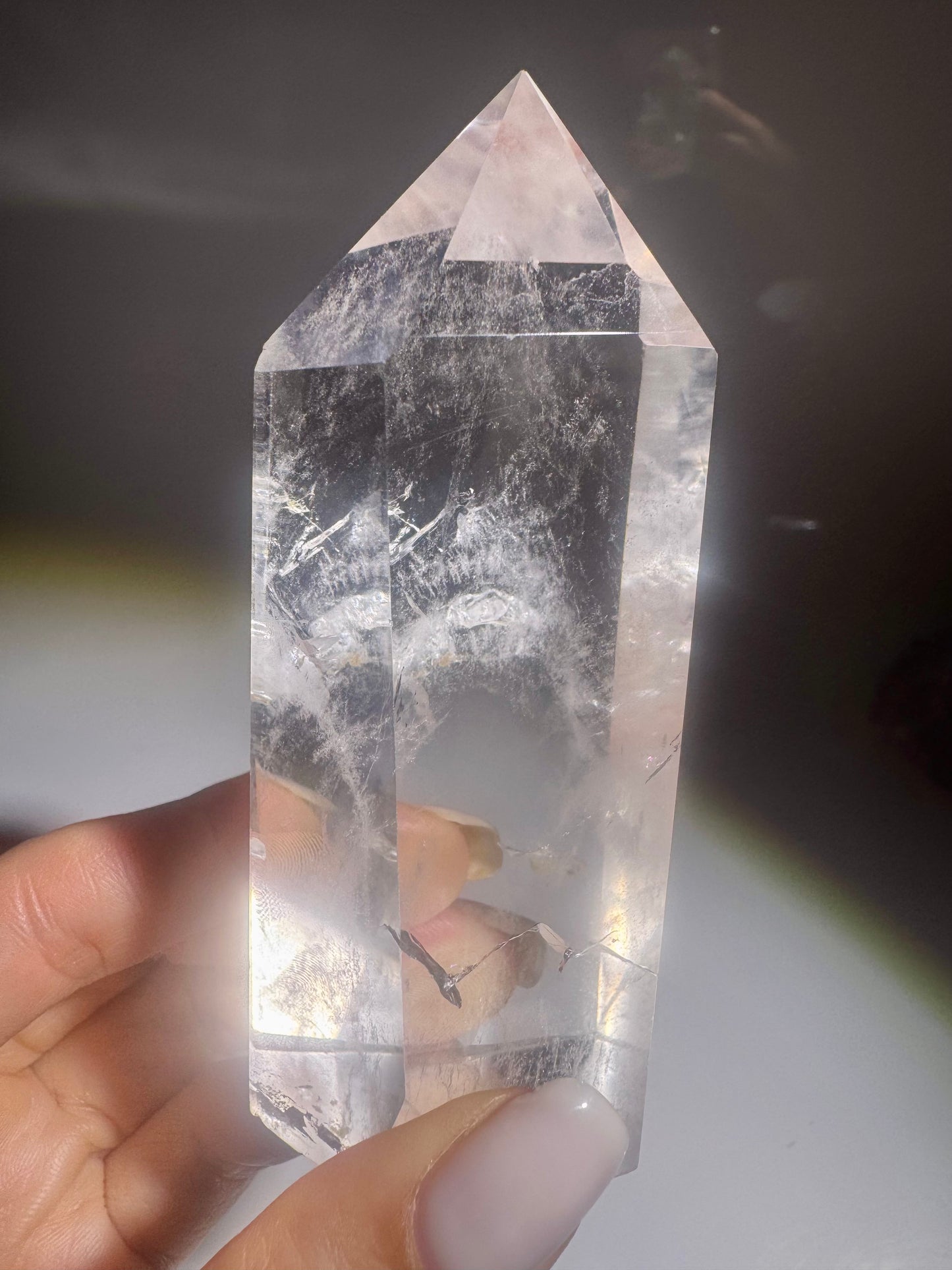 Bergkristall Spitze aus Brasilien 10 cm – Kristall kaufen Schweiz