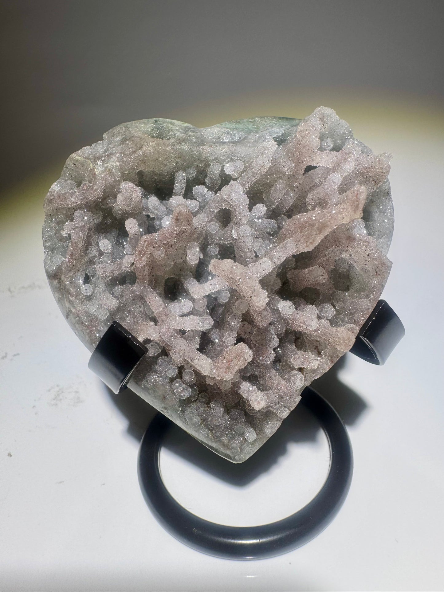 Amethyst Herz mit Stalaktiten - 8.5cm, 232g